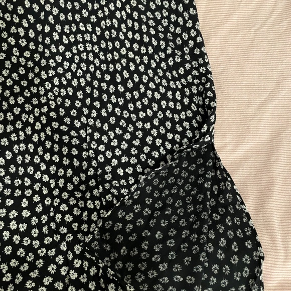 Madewell Floral Midi Skirt - Picture 4 of 5